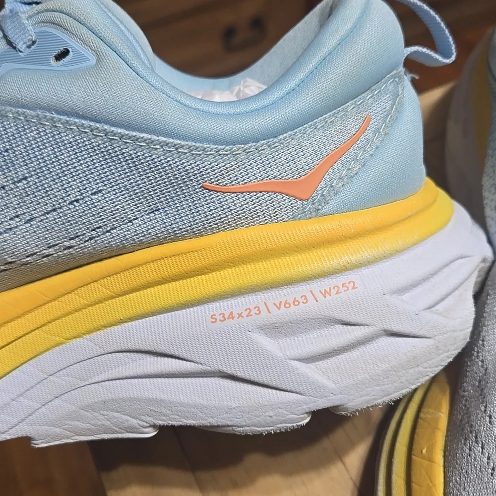 Hoka Bondi 8 Summer Sky - Picture 12 of 13